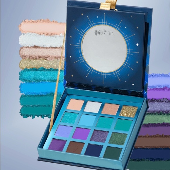 Profusion Cosmetics Harry Potter  Eyeshadow Palette and eye and face brush set - Picture 3 of 10